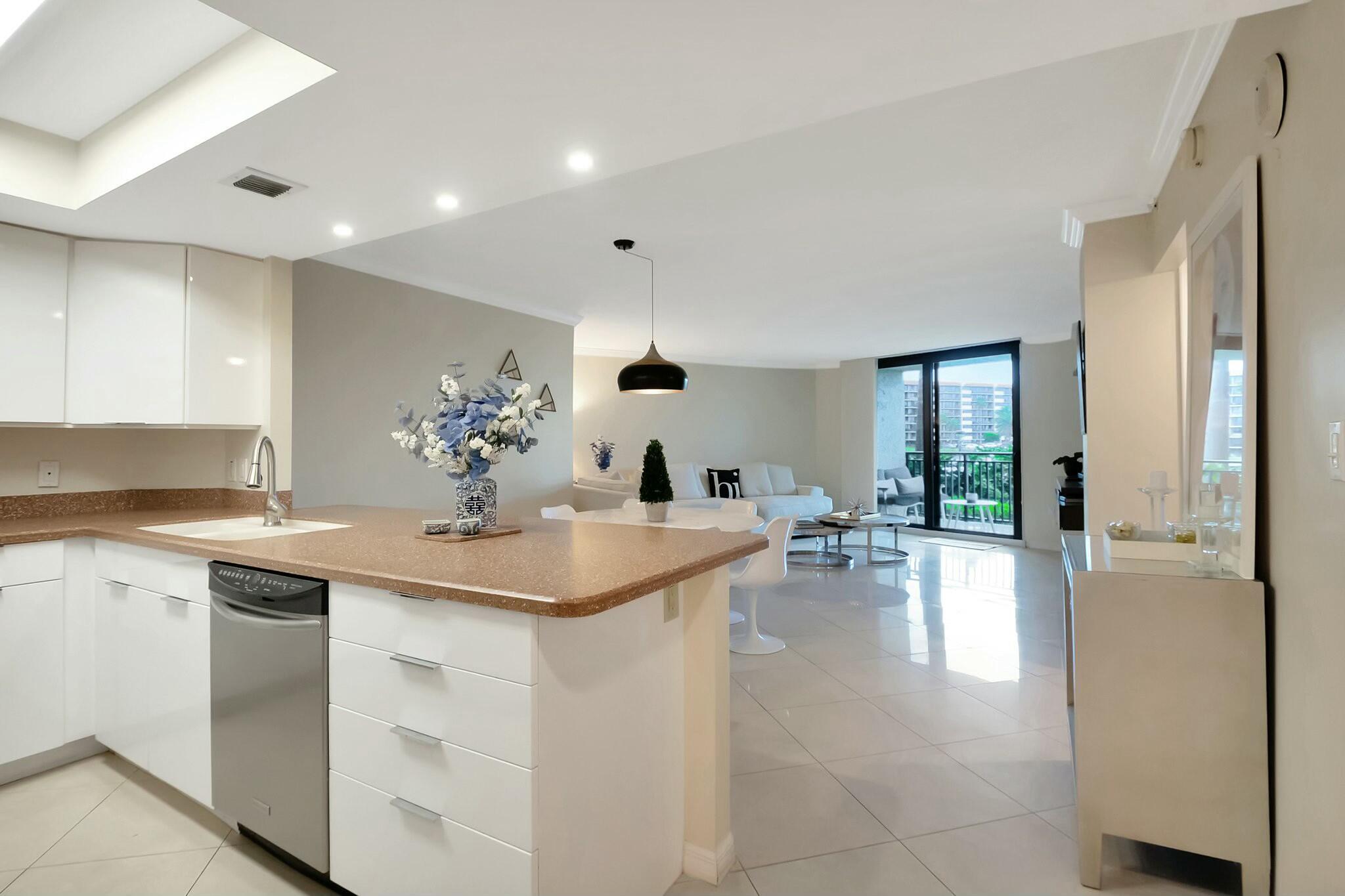 3912 S Ocean Boulevard 111