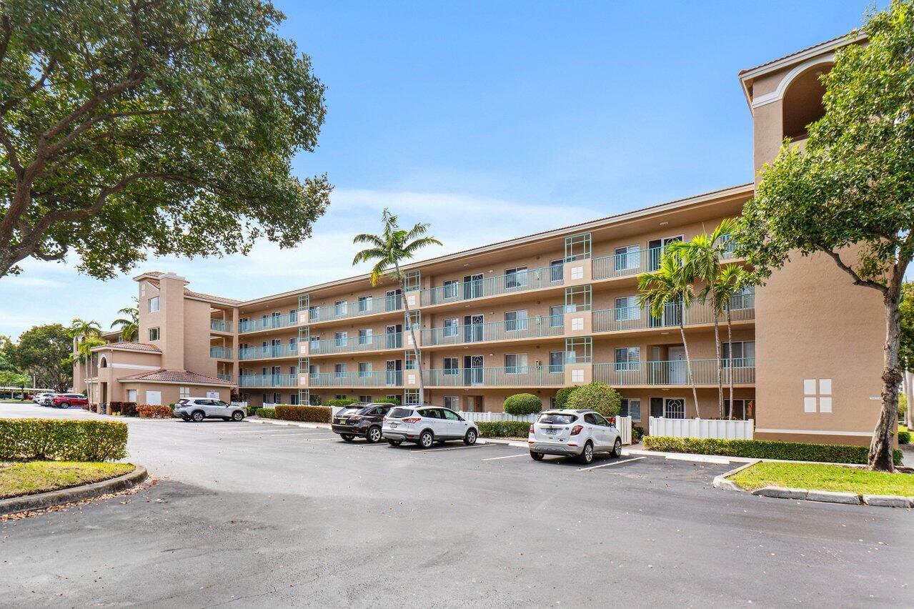 12565 Imperial Isle Drive, 106, Boynton Beach Unit: 106