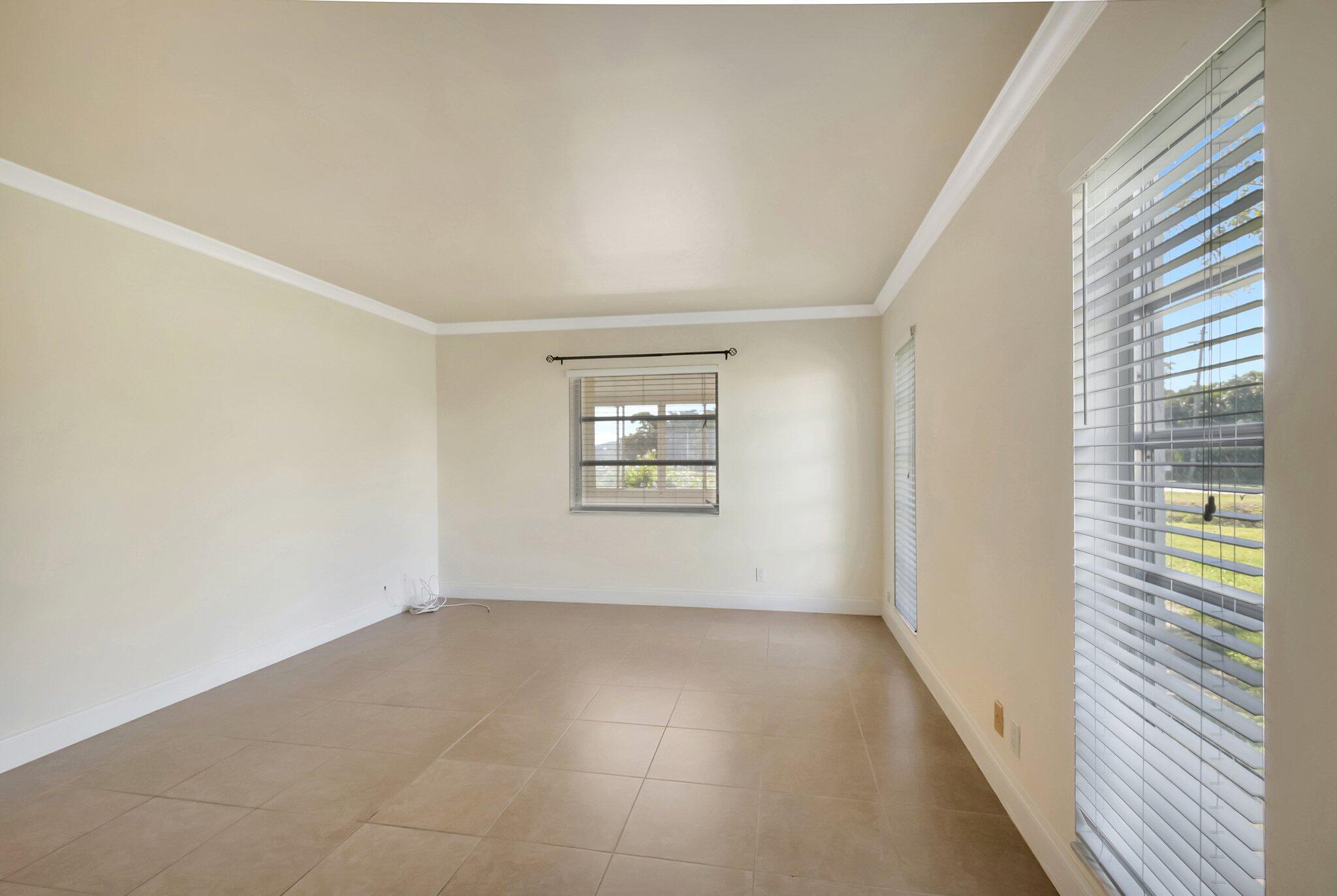 2840 SW 13th Street 104