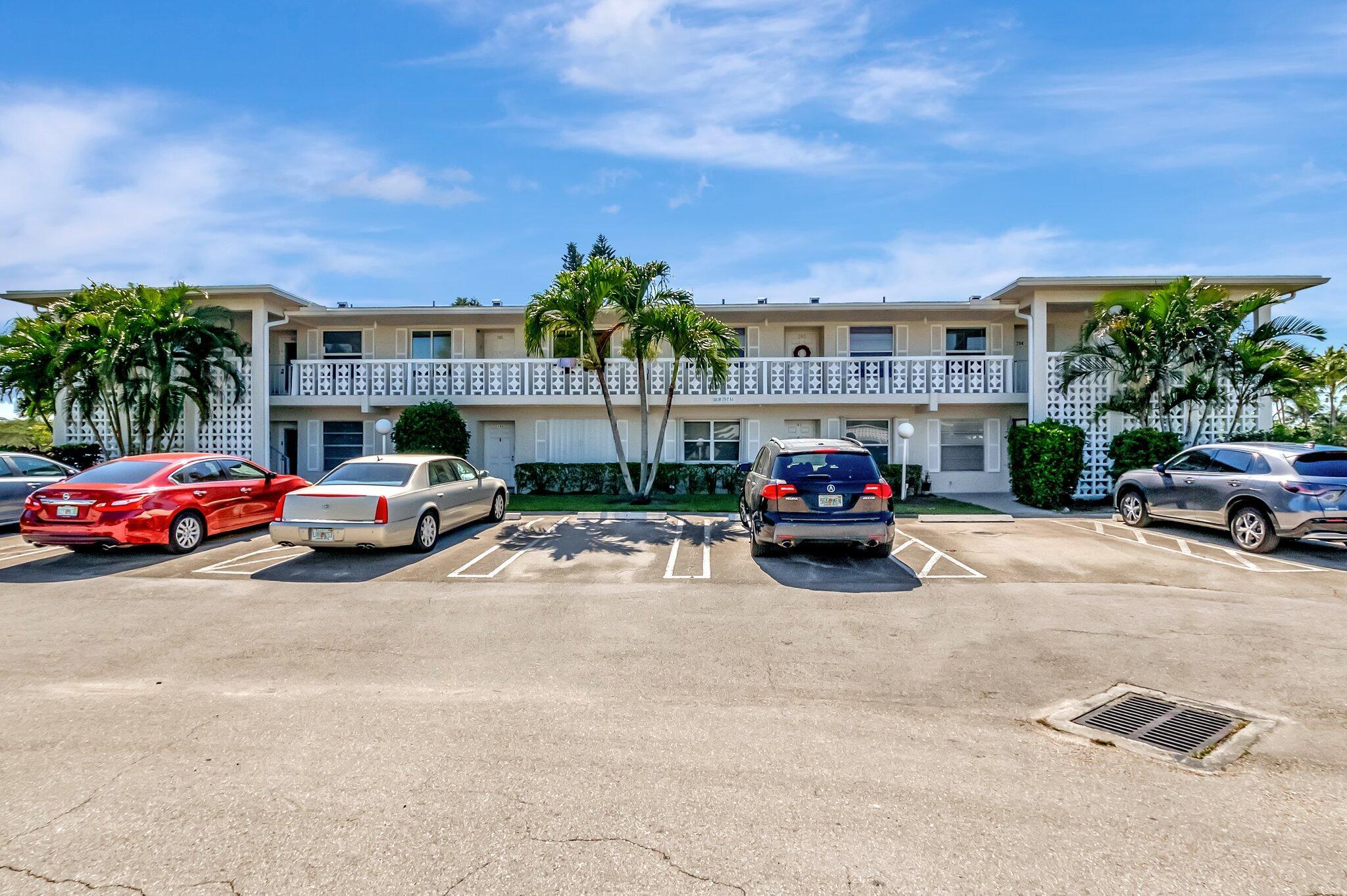 2840 SW 13th Street 104