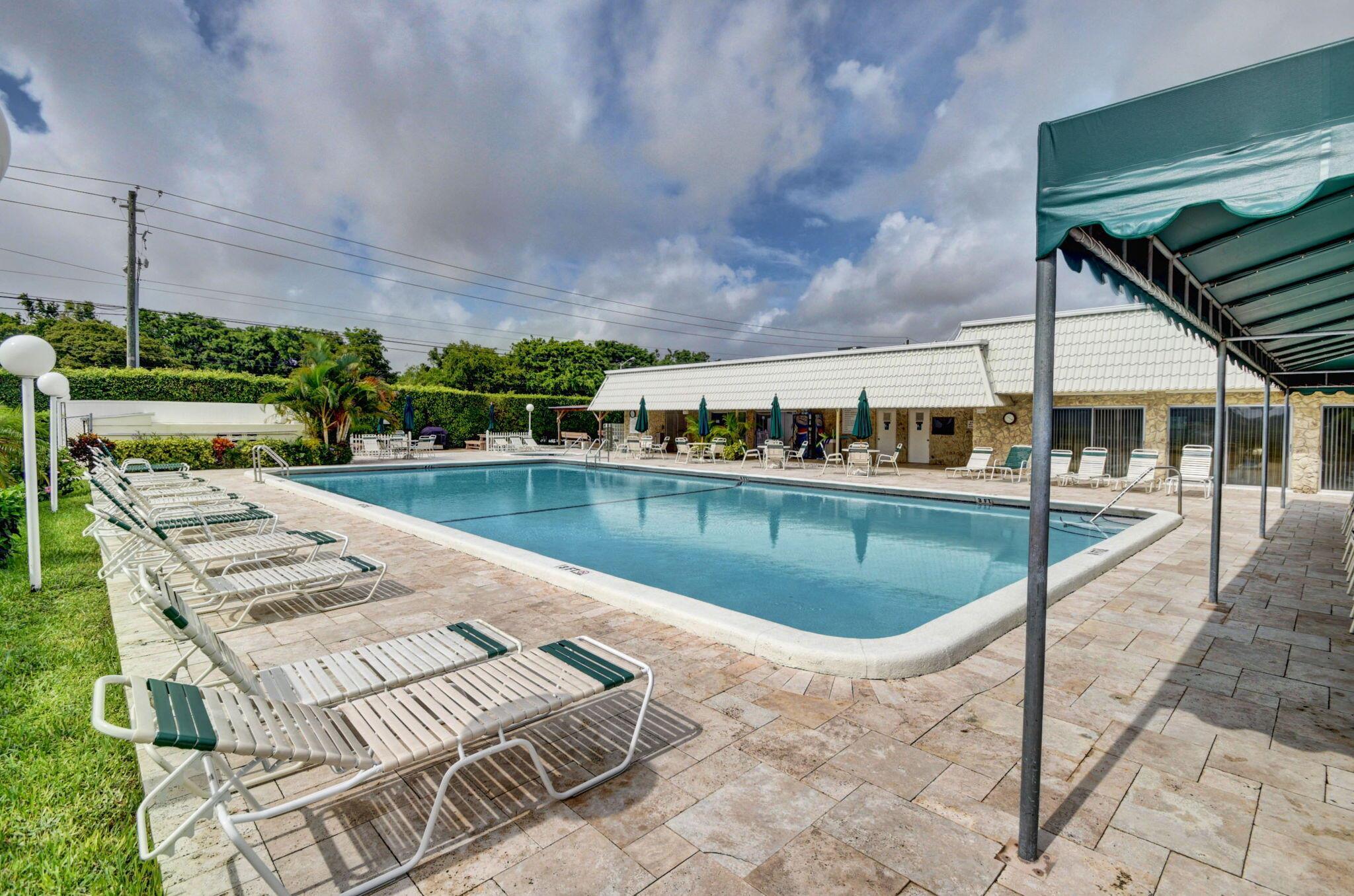 2840 SW 13th Street 104