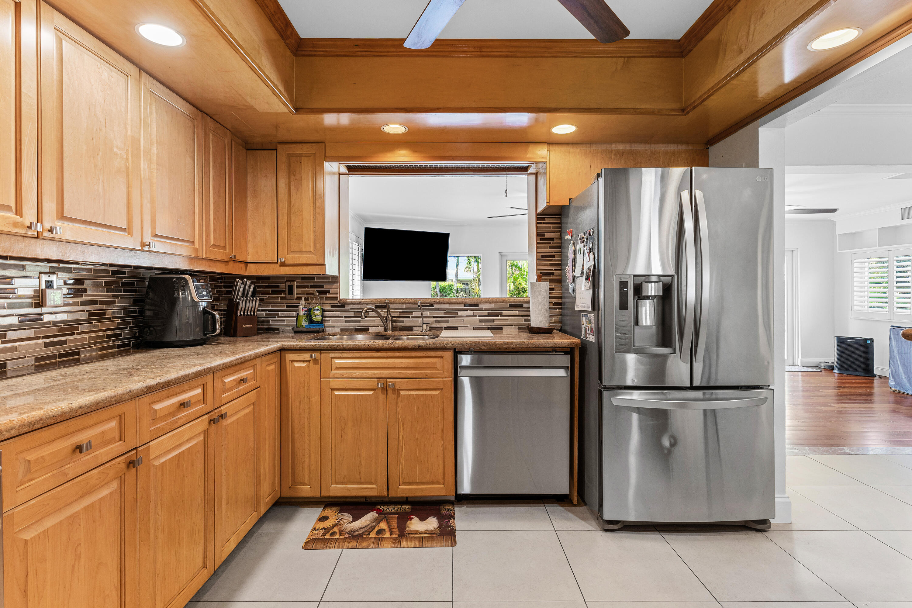 209 SE 3rd Terrace