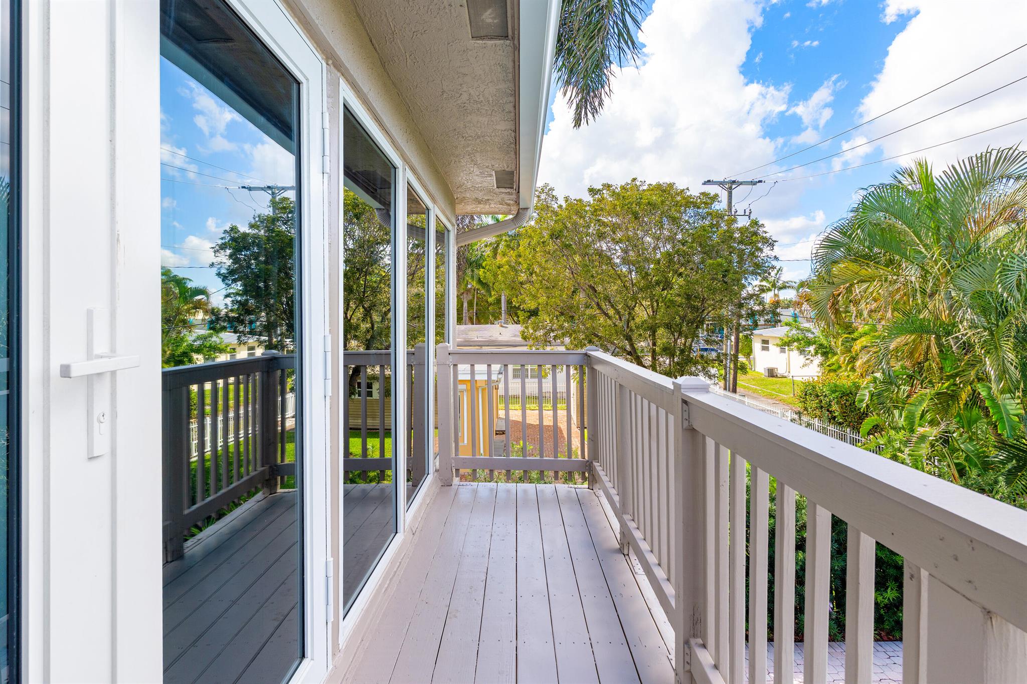 209 SE 3rd Terrace