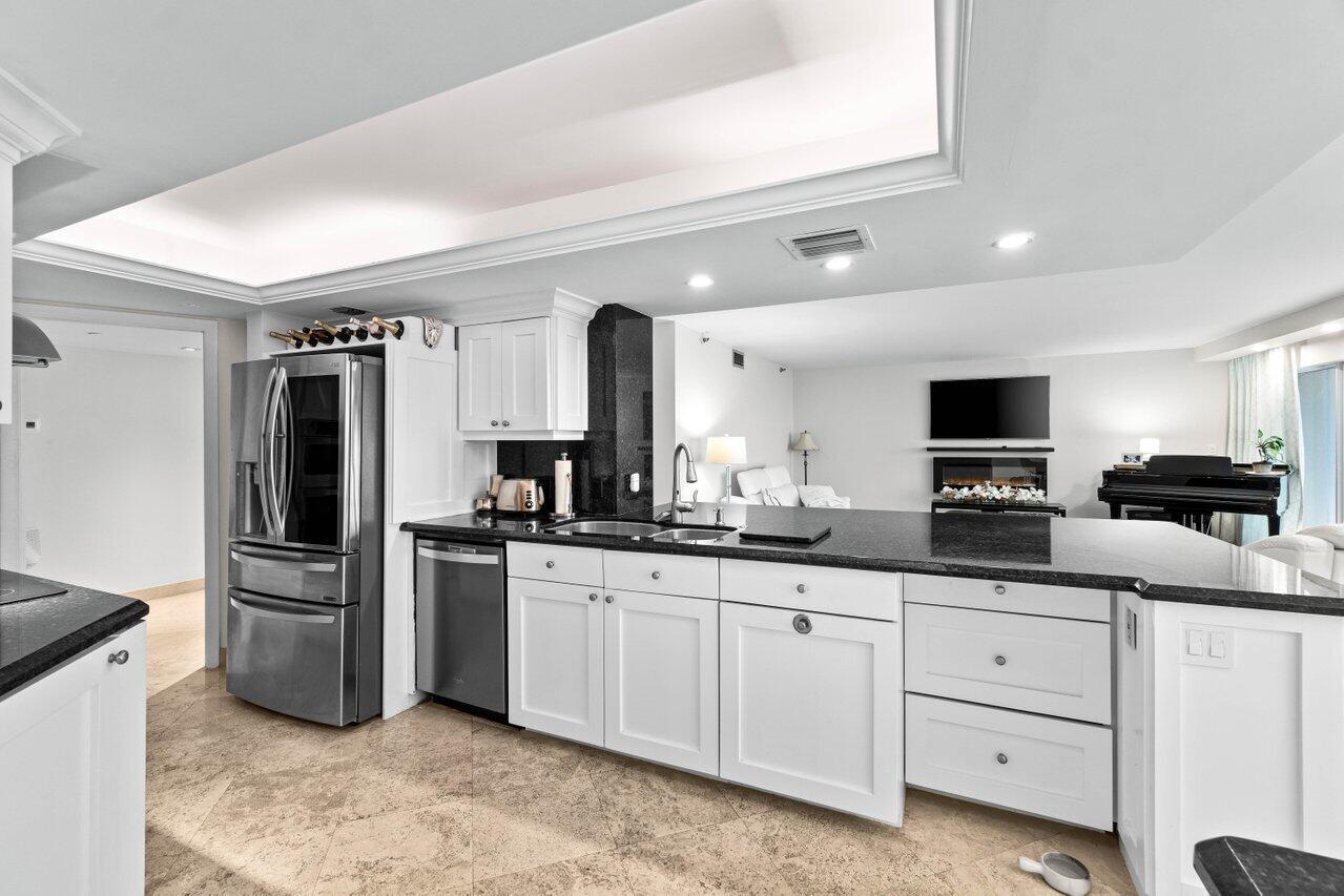 4301 N Ocean Boulevard 1107