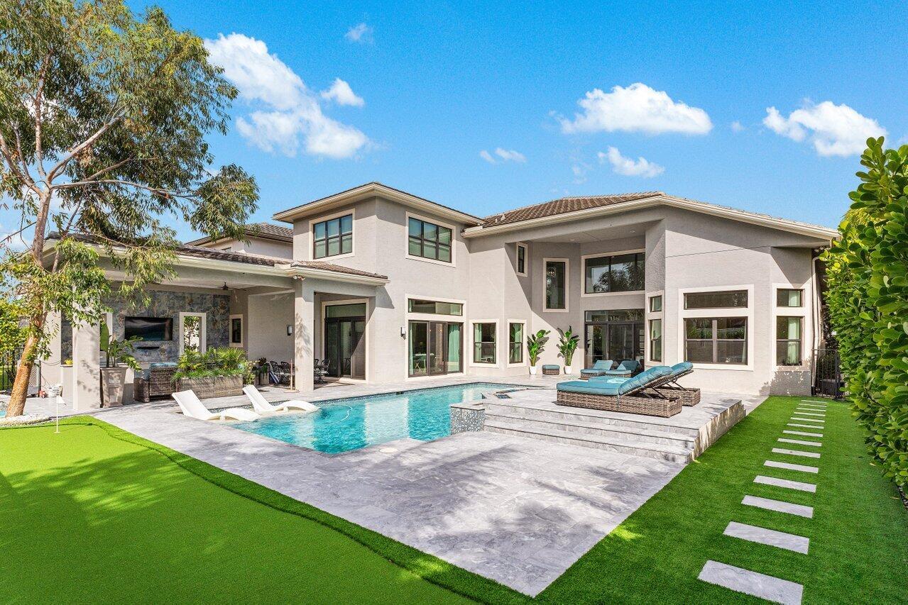 17400 Rosella Road