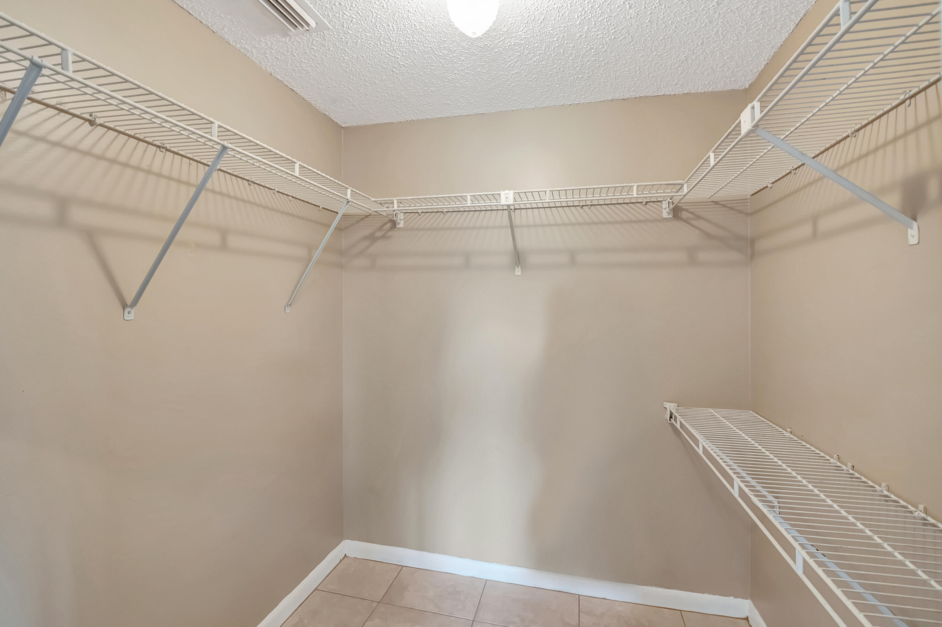 6660 Somerset Drive 101 B, Boca Raton Unit: 101    B