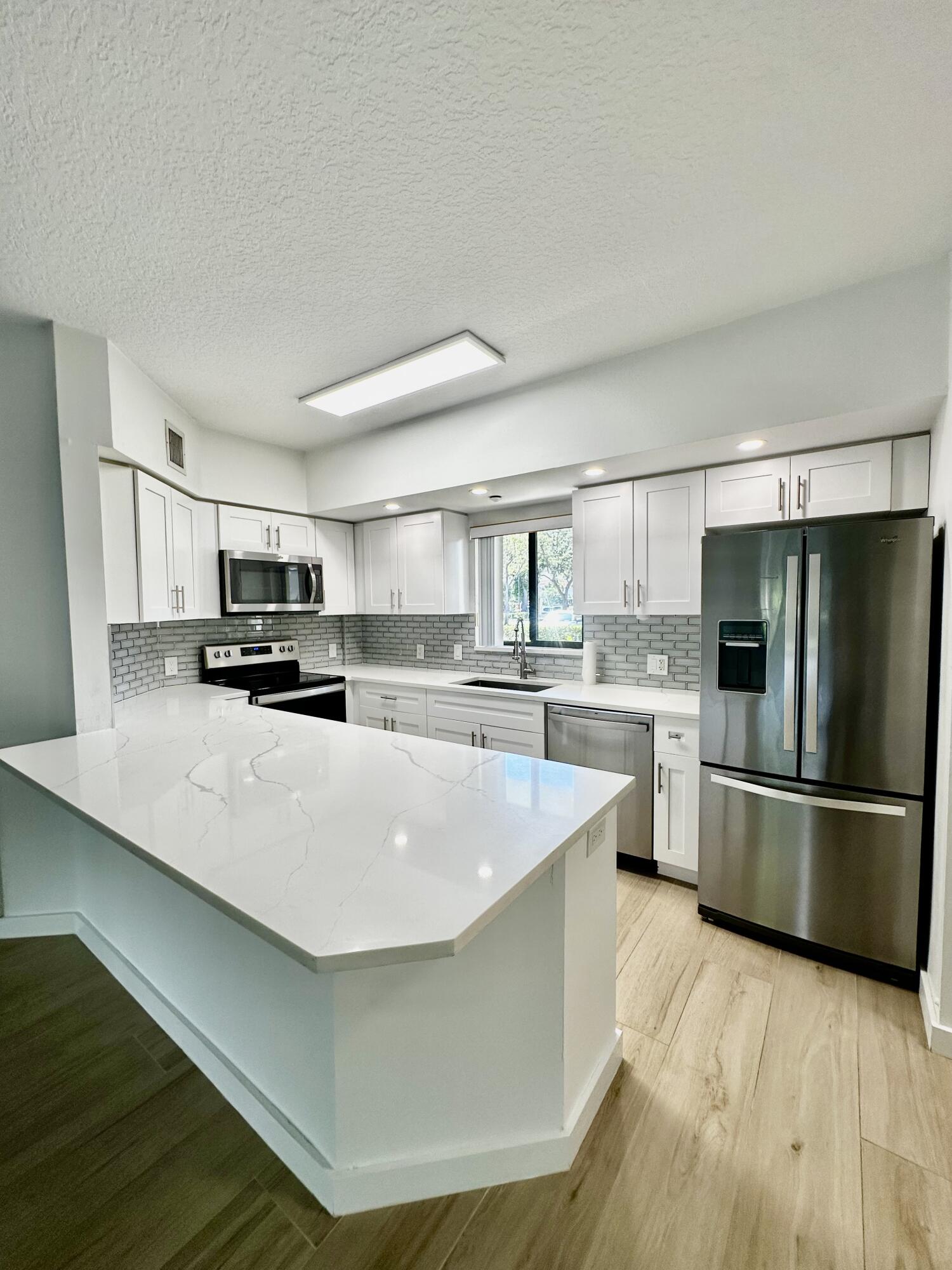 2105 Lavers Circle, 106, Delray Beach Unit: 106