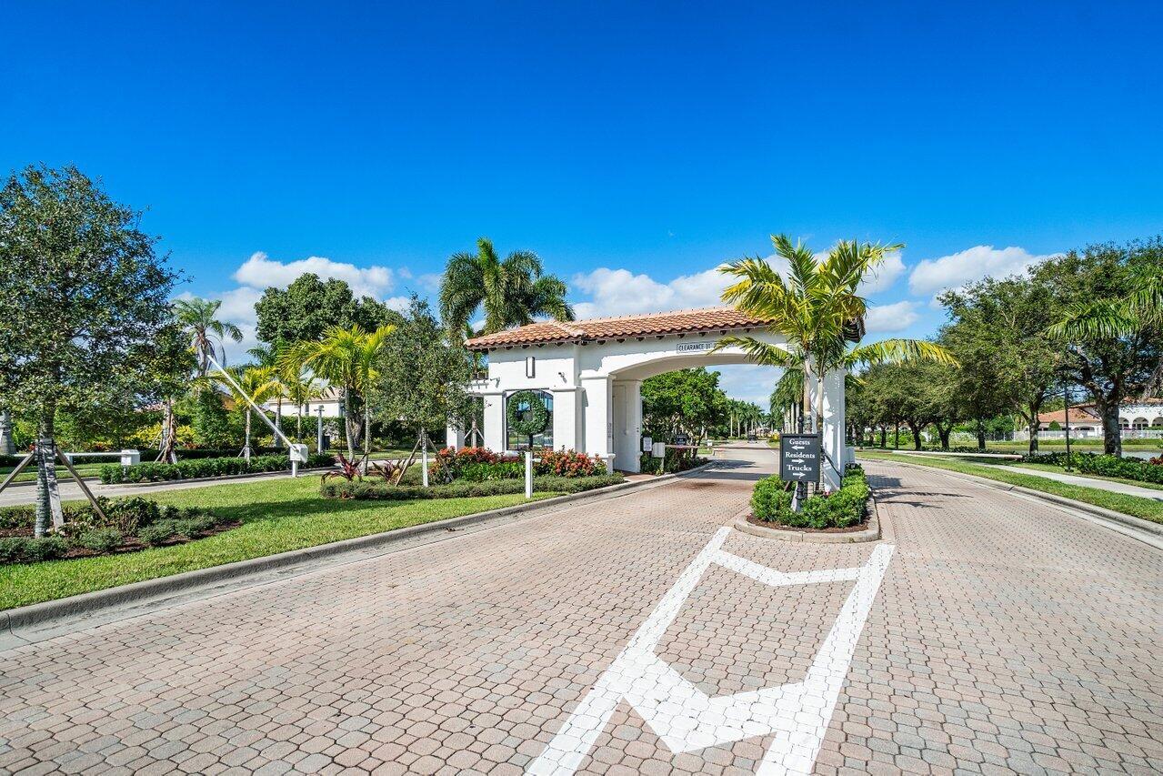 18694 Sea Turtle Lane