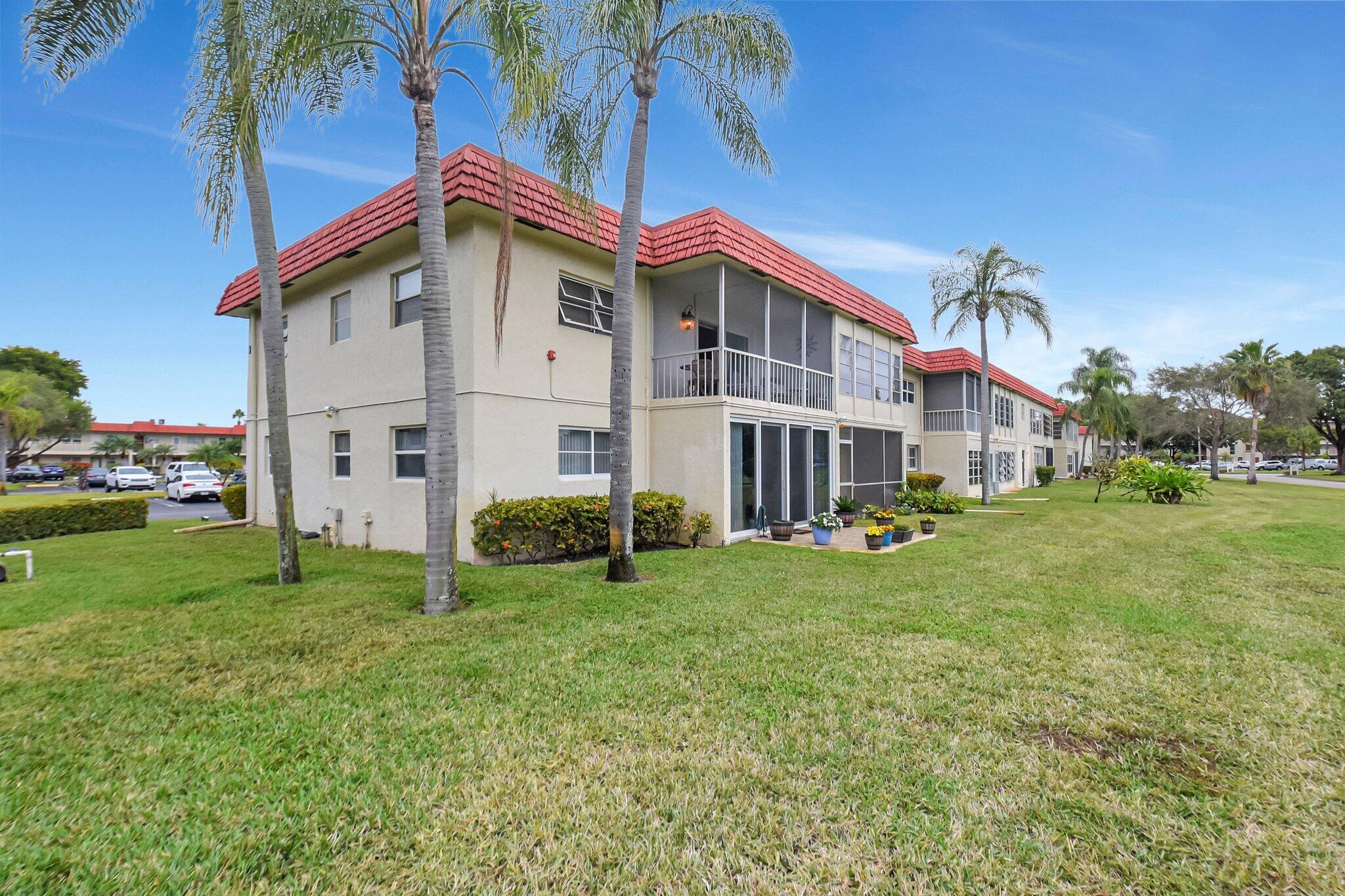 22 Abbey Lane, 208, Delray Beach Unit: 208