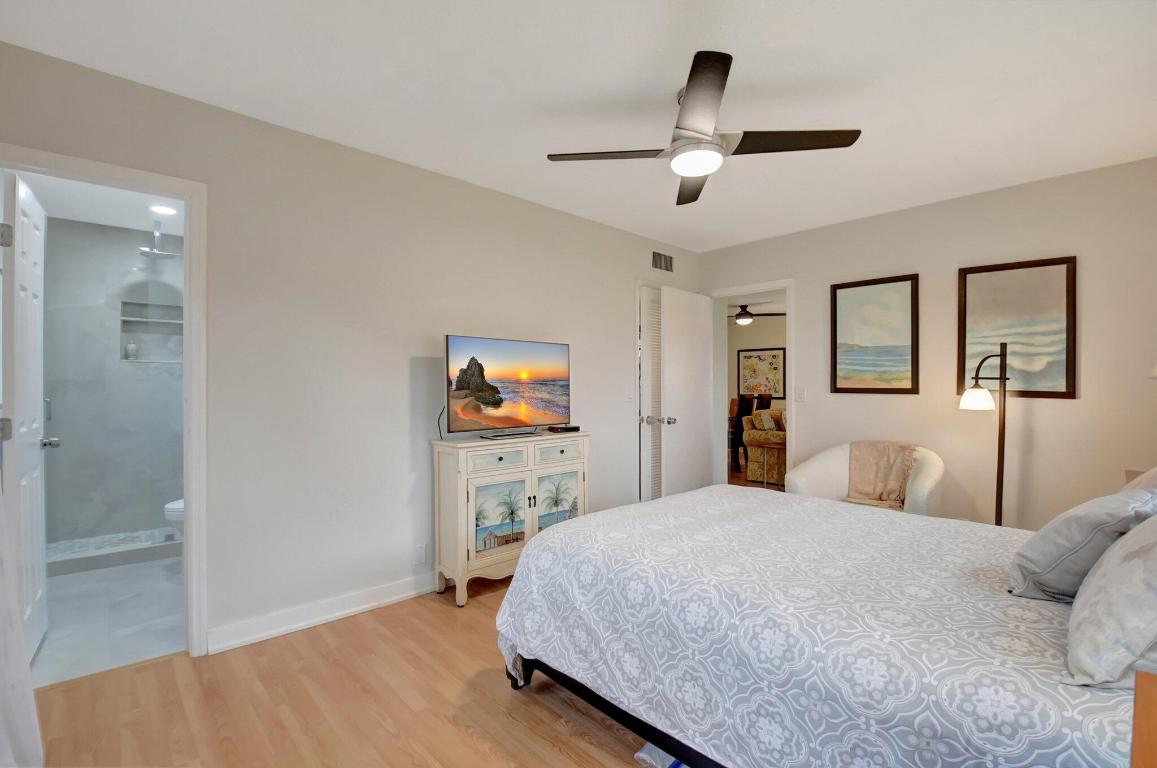 22 Abbey Lane, 208, Delray Beach Unit: 208