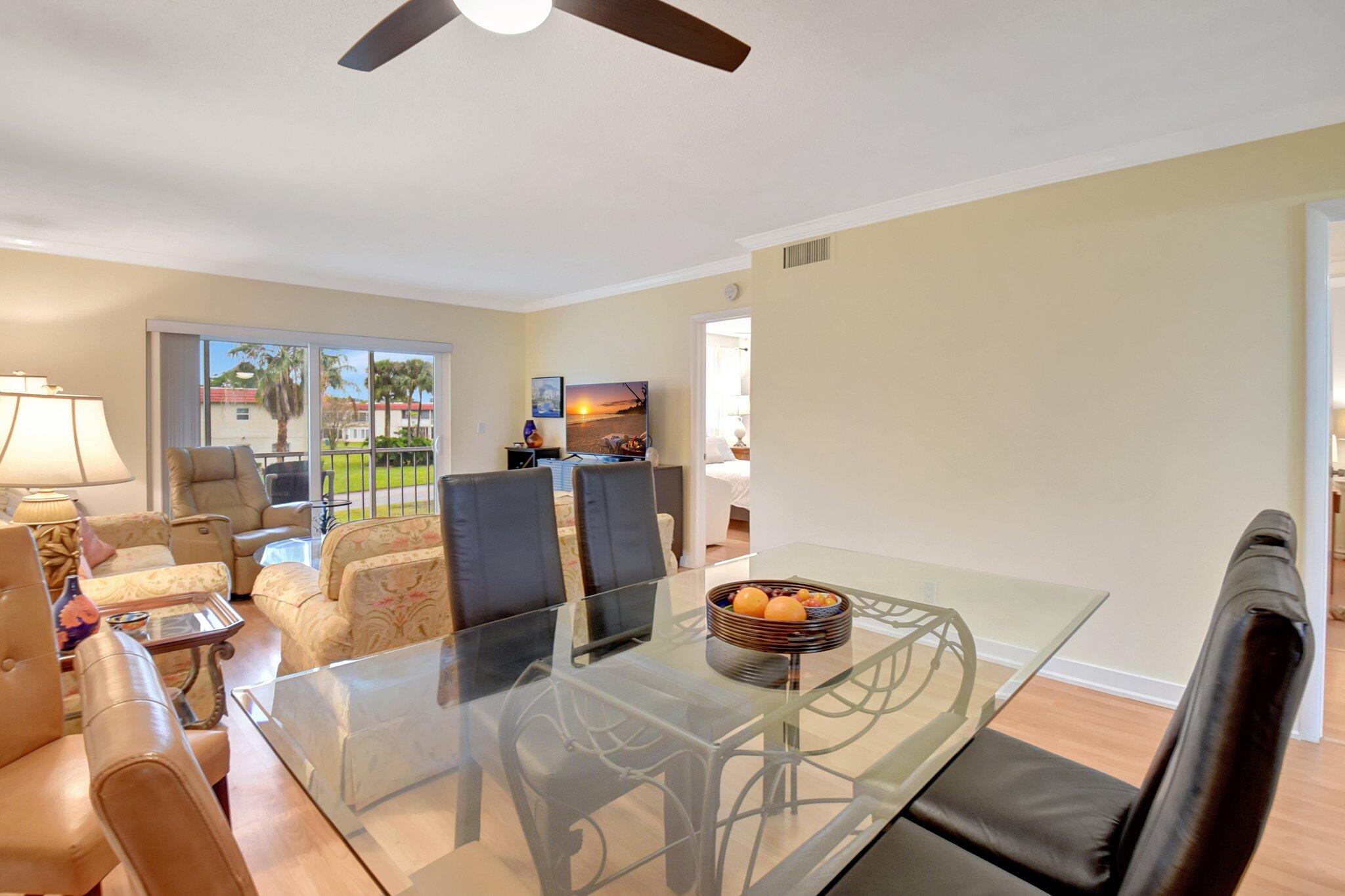 22 Abbey Lane, 208, Delray Beach Unit: 208