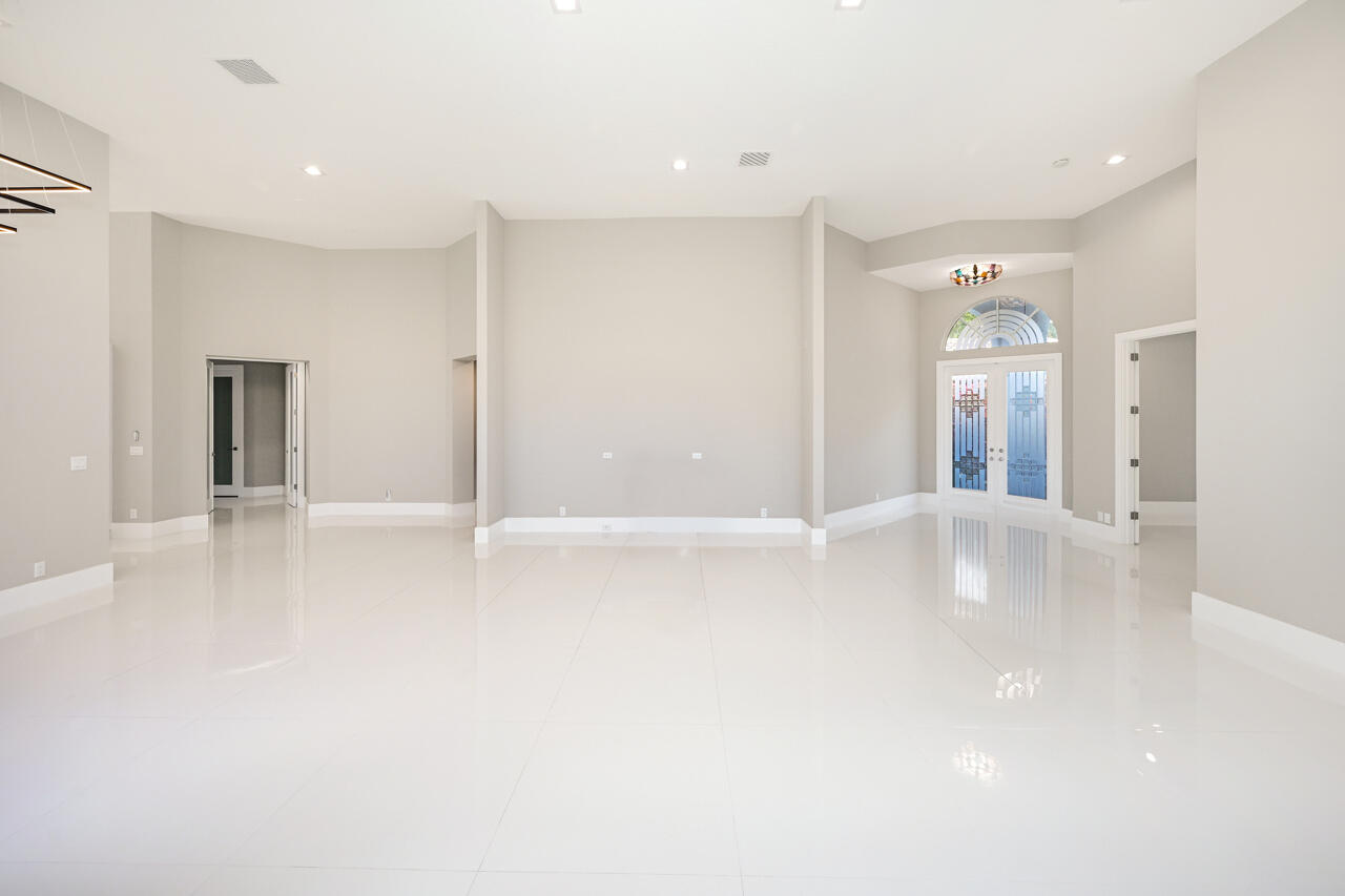 5147 NW 24th Way