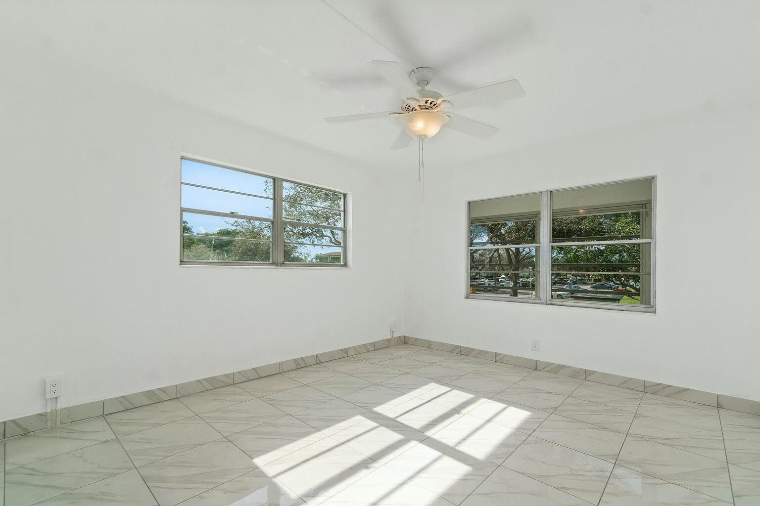 351 Mansfield I