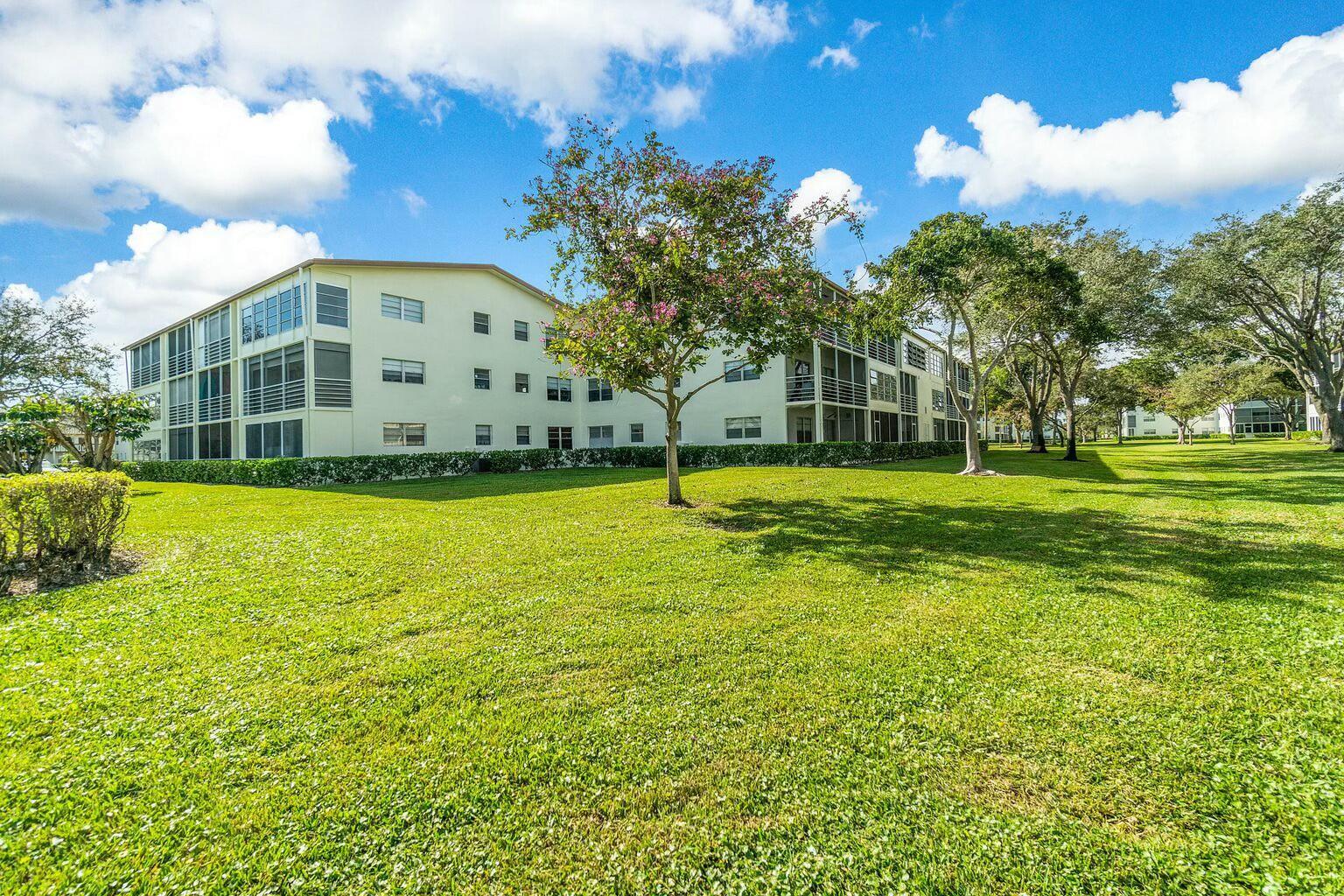 351 Mansfield I