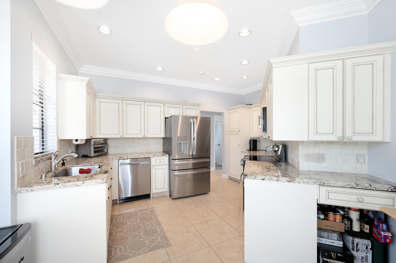 2460 NW 64th Street