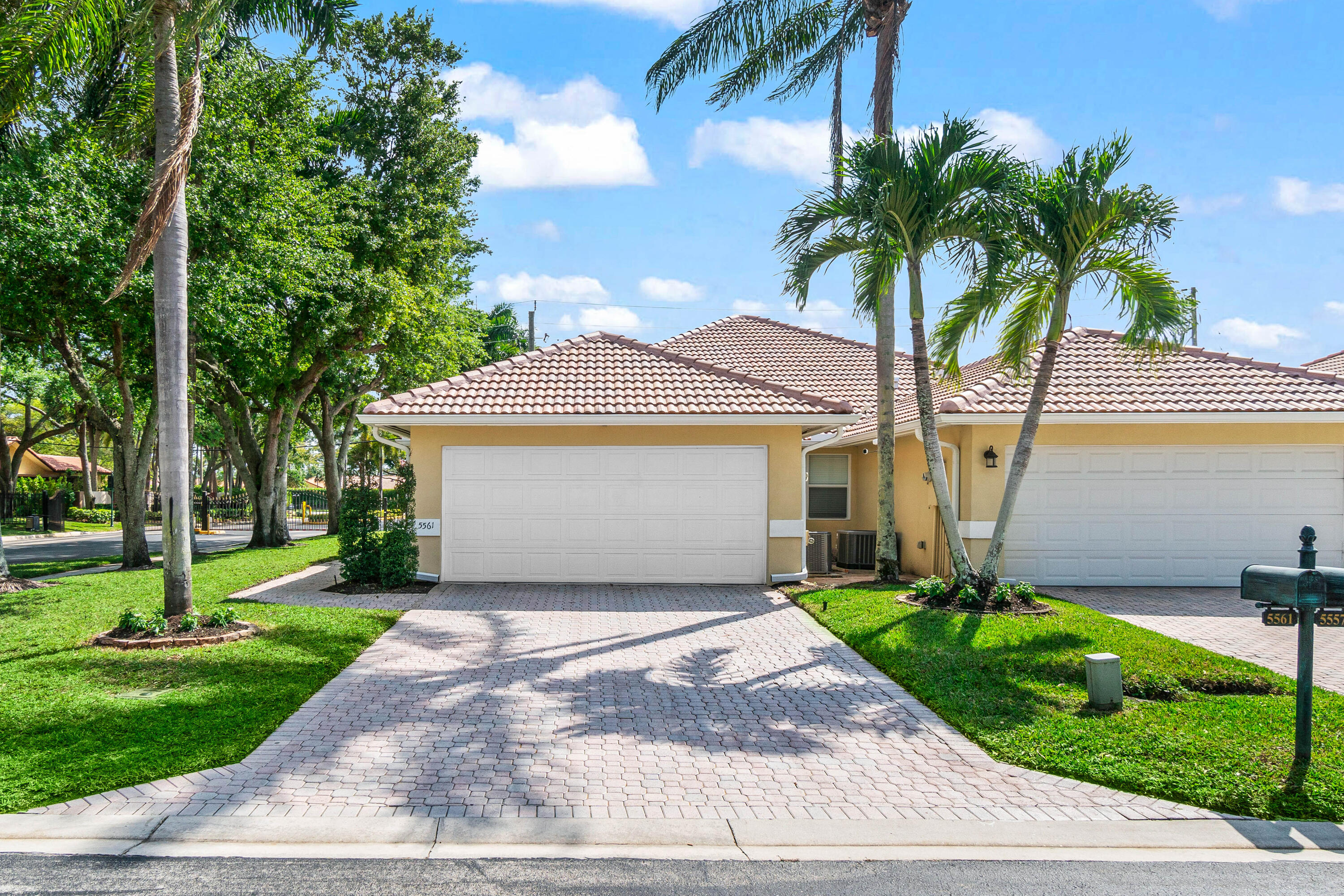 5561 Grande Palm Circle, Delray Beach
