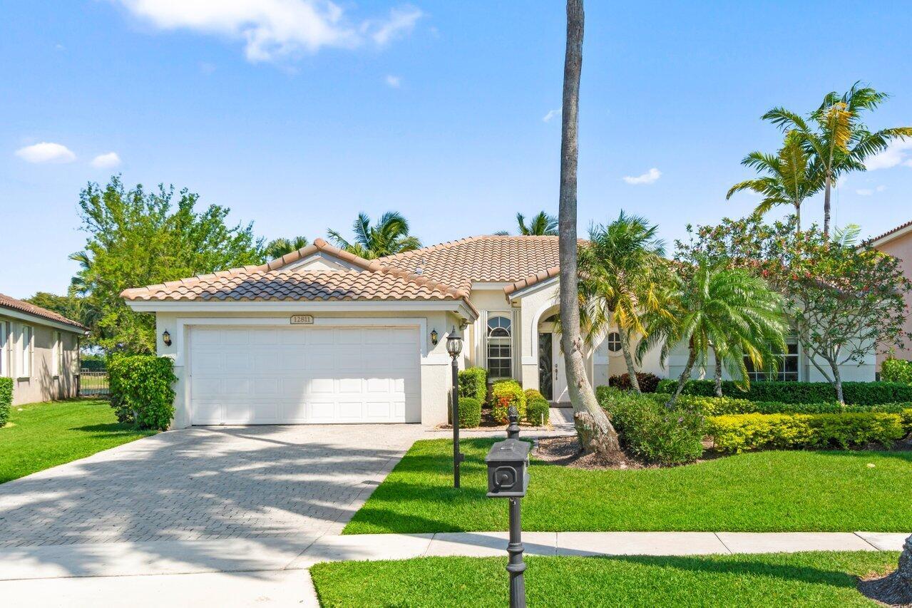 12811 Hyland Circle
