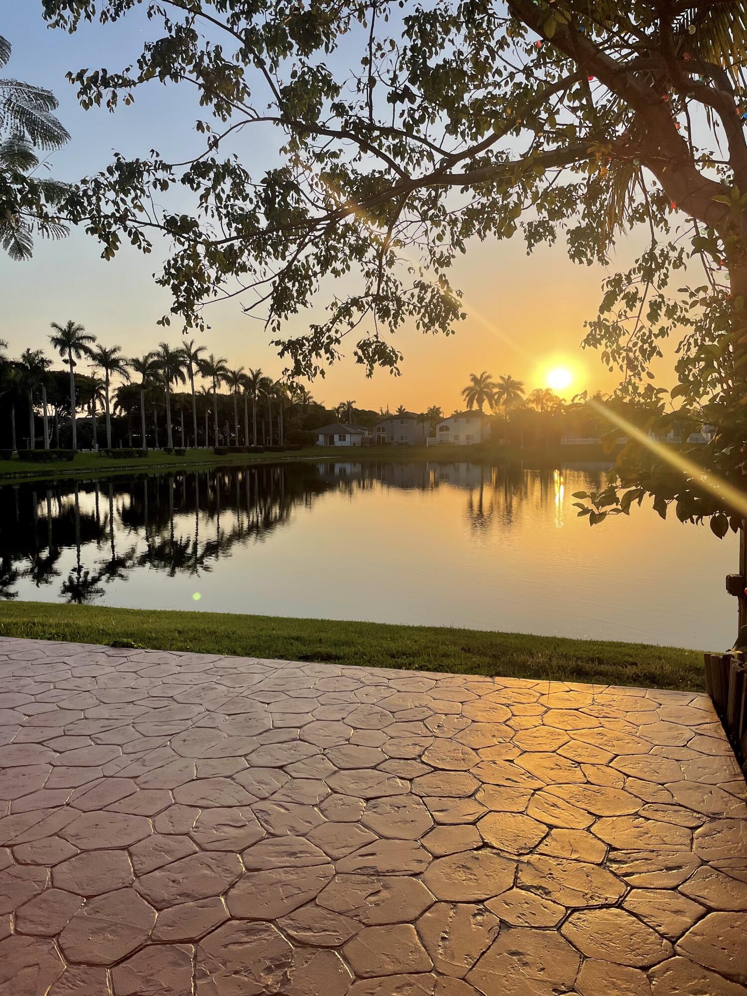 7122 SW 158th Path, Miami