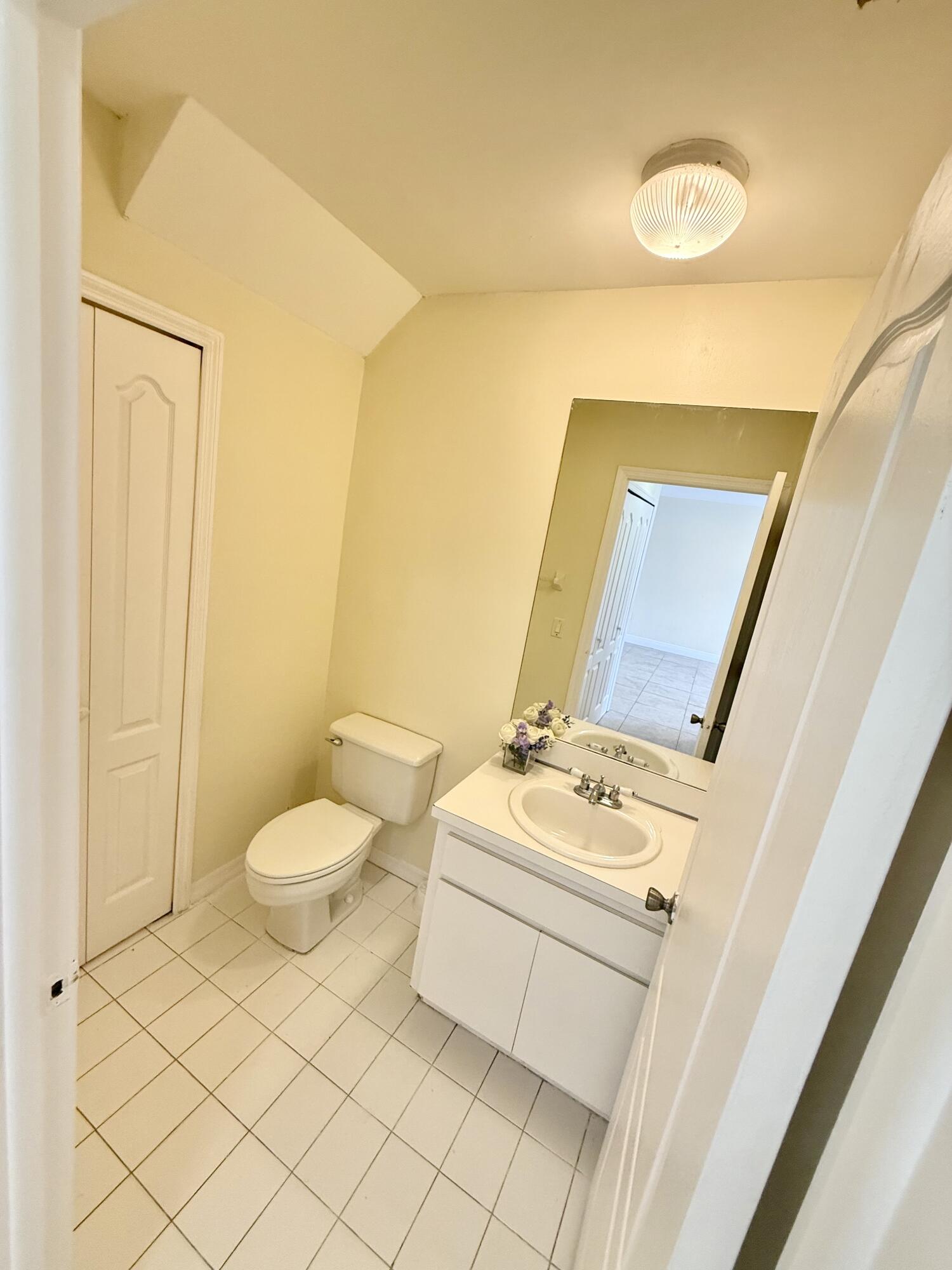 7122 SW 158th Path, Miami