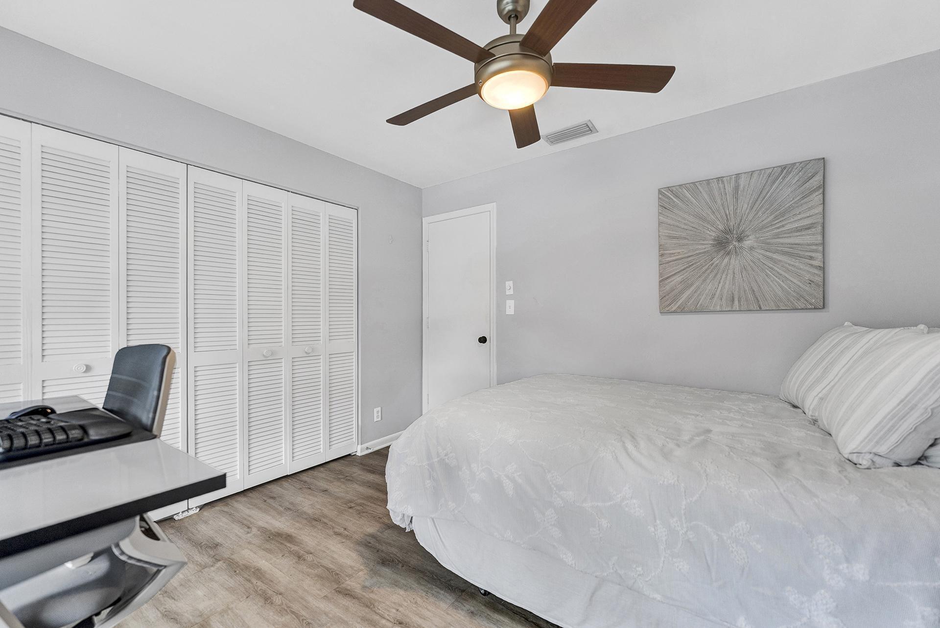 301 Del Rio Boulevard