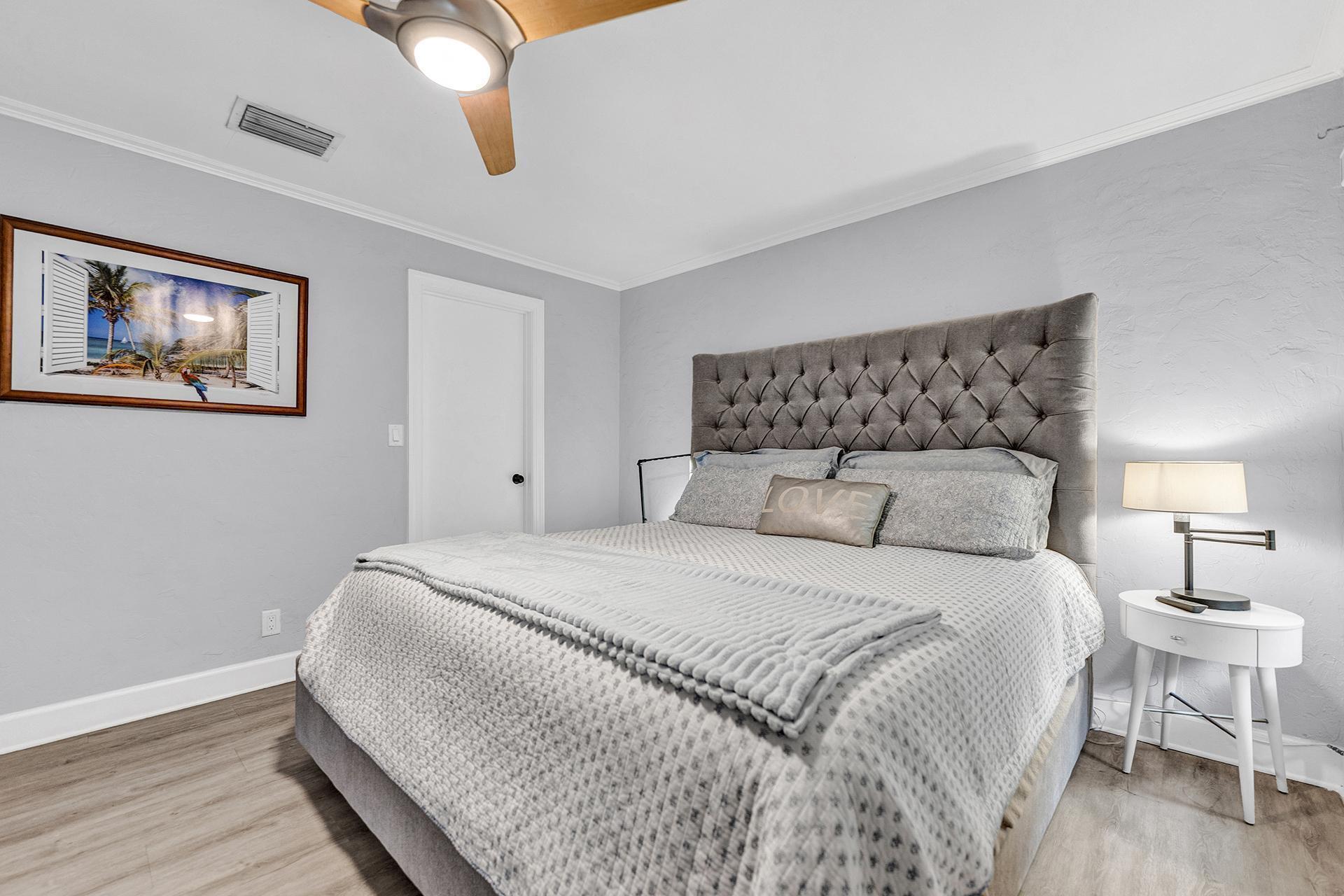 301 Del Rio Boulevard