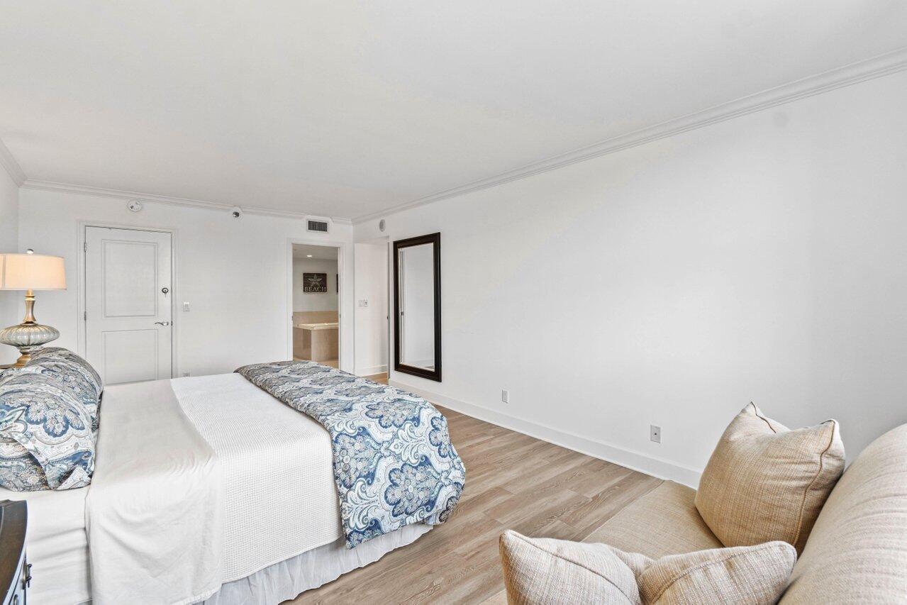 2003 N Ocean Boulevard 302