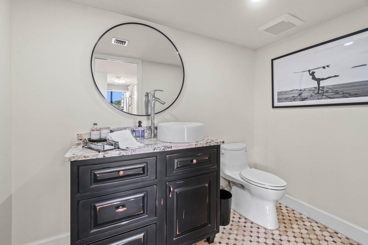 2003 N Ocean Boulevard 302