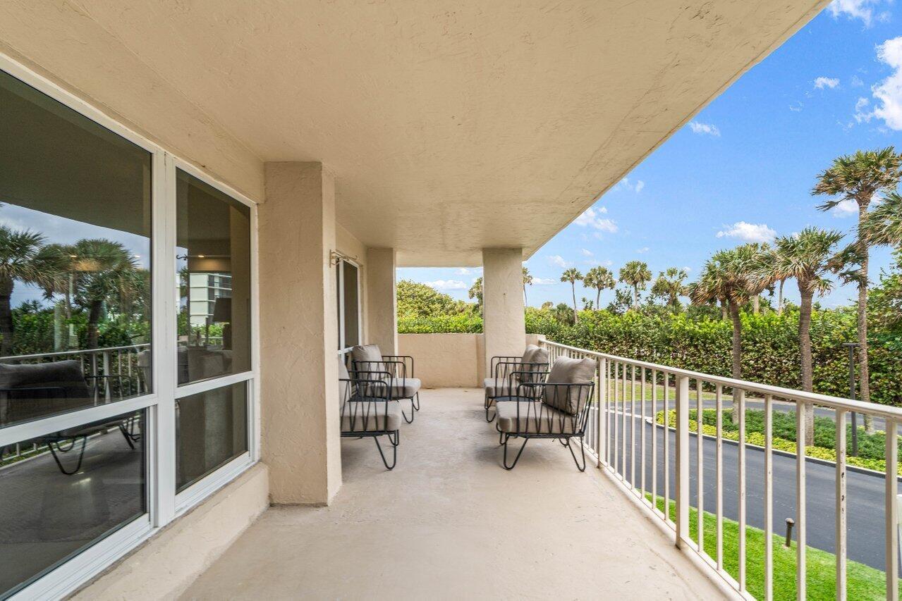 4301 N Ocean Boulevard 201