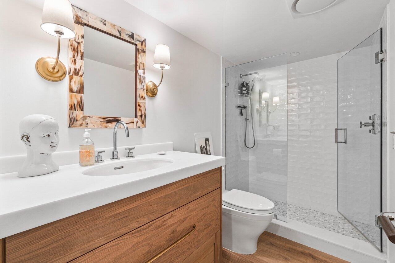 4301 N Ocean Boulevard 201