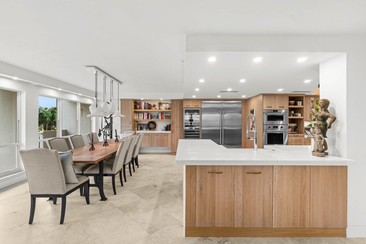 4301 N Ocean Boulevard 201