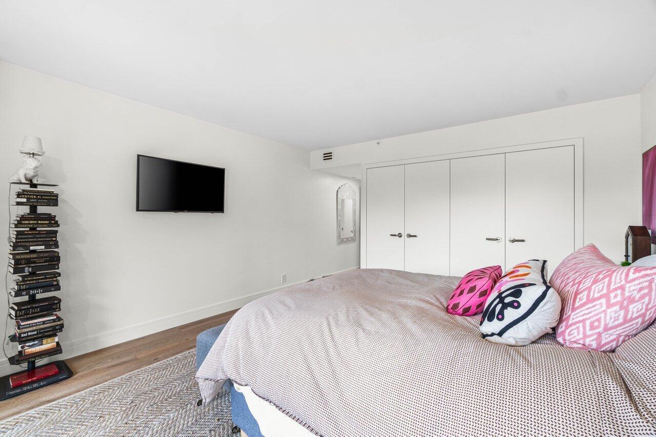 4301 N Ocean Boulevard 201