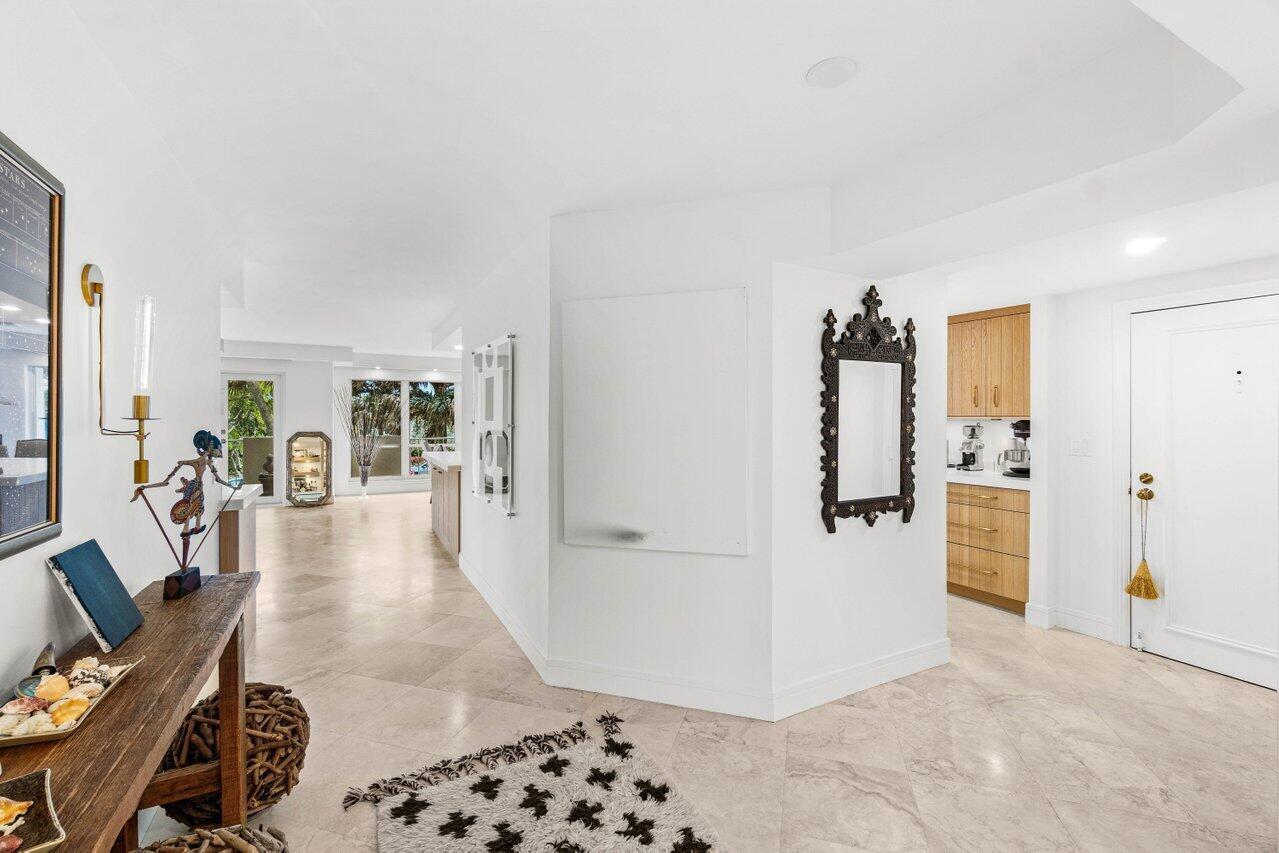 4301 N Ocean Boulevard 201