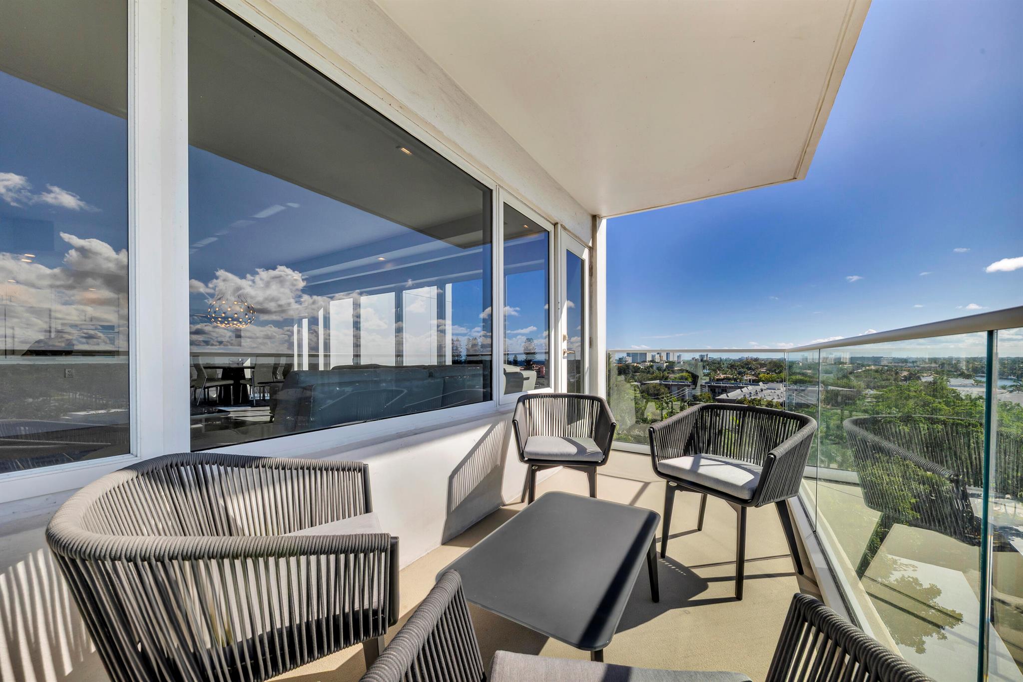 701 E Camino Real 9f