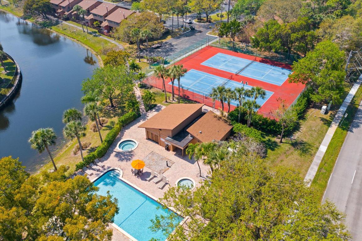 7720 NW 79th Avenue B6