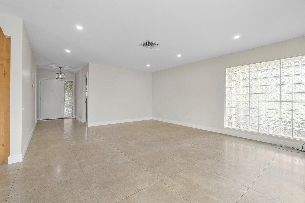 362 Yorktowne Circle
