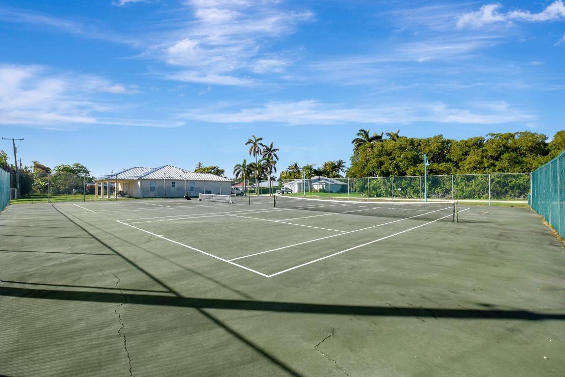 689 NE 6th Court 3070, Boynton Beach Unit: 3070