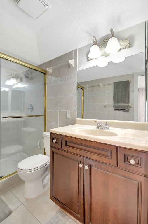 689 NE 6th Court 3070, Boynton Beach Unit: 3070