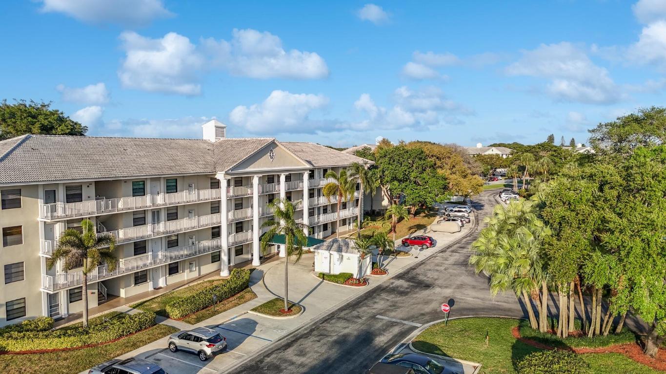 6121 Balboa Circle, 405, Boca Raton Unit: 405