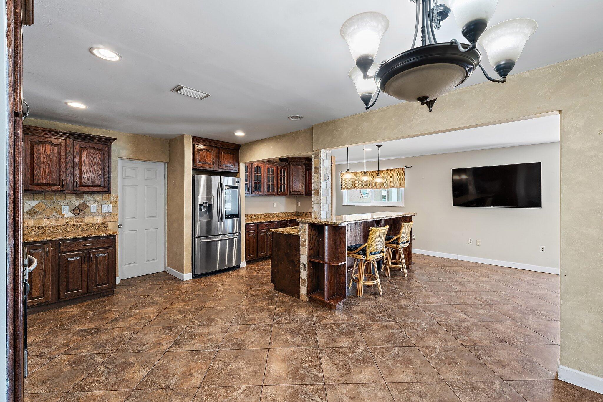 422 SE Lamon Lane