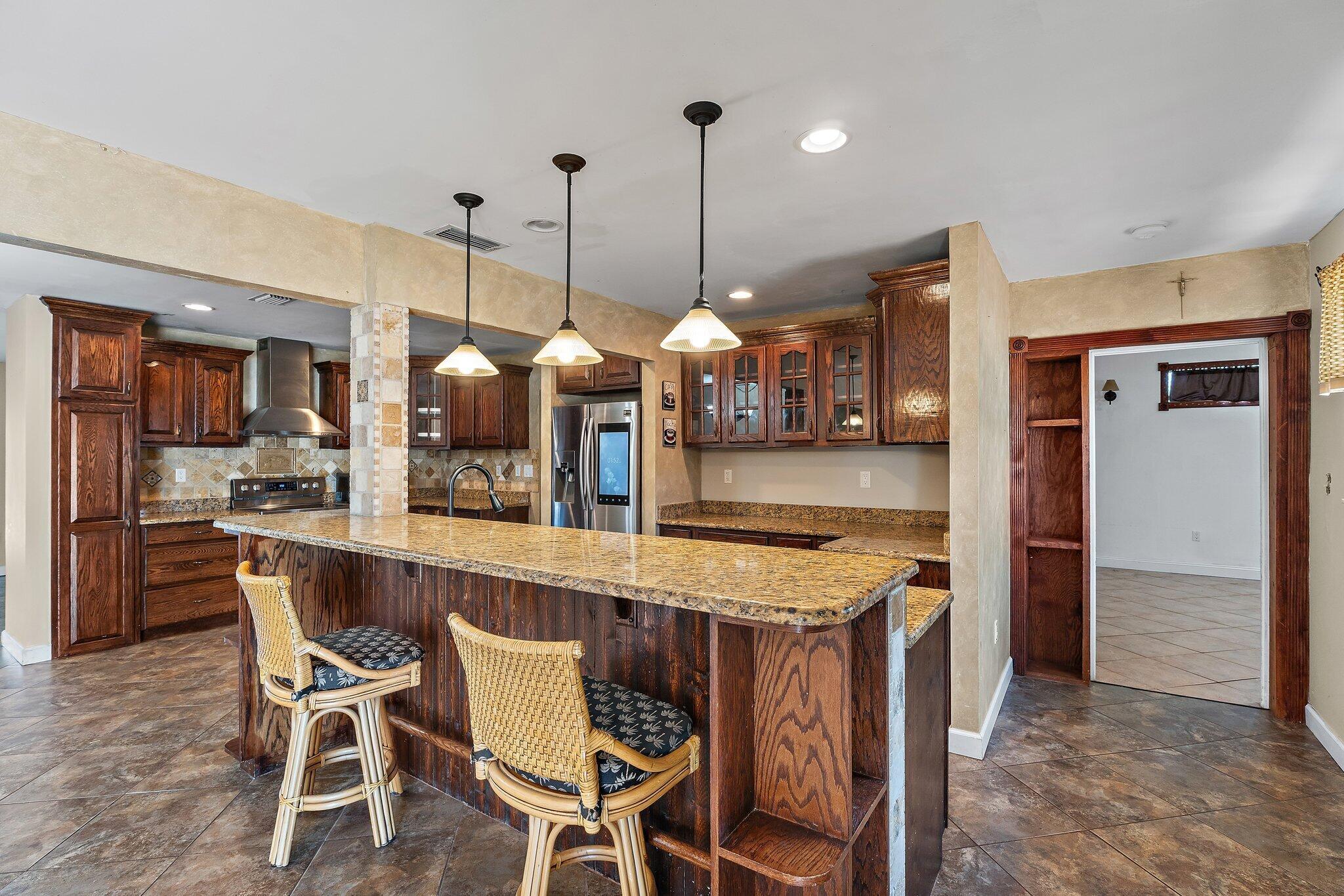 422 SE Lamon Lane
