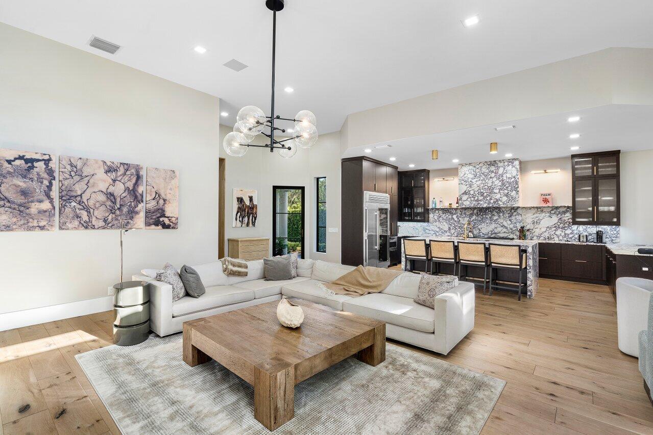 12522 Mallet Circle
