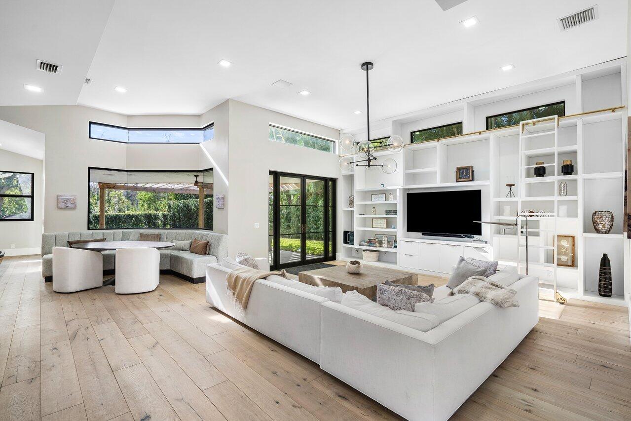 12522 Mallet Circle