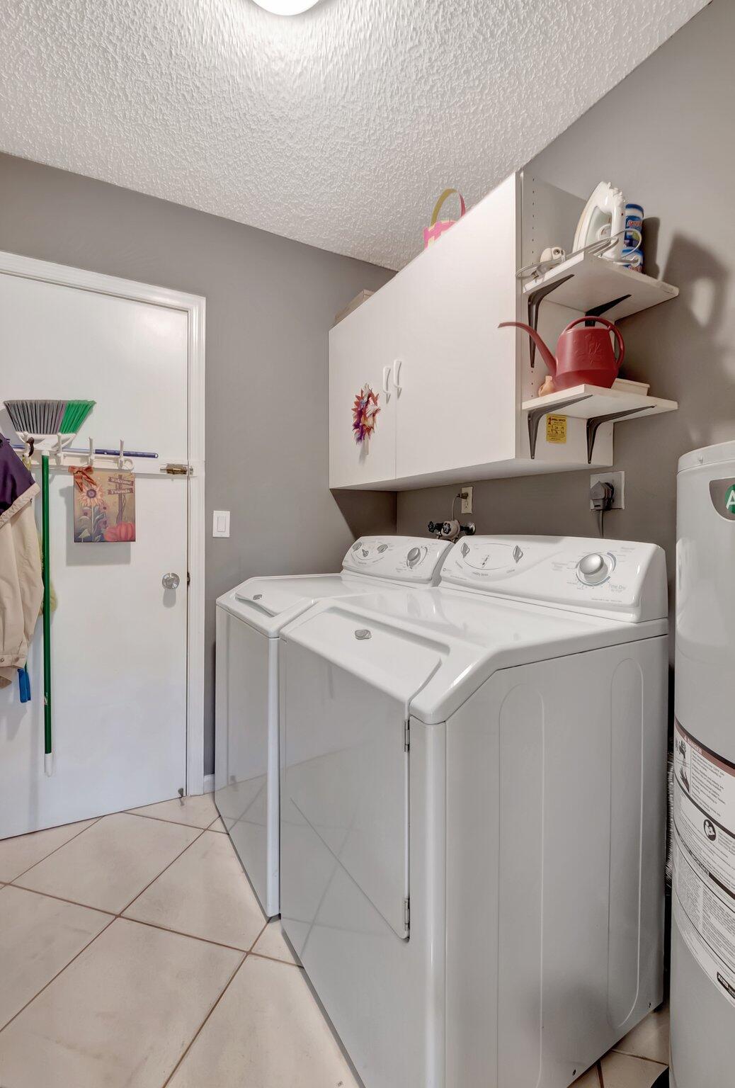 22015 Colony Drive
