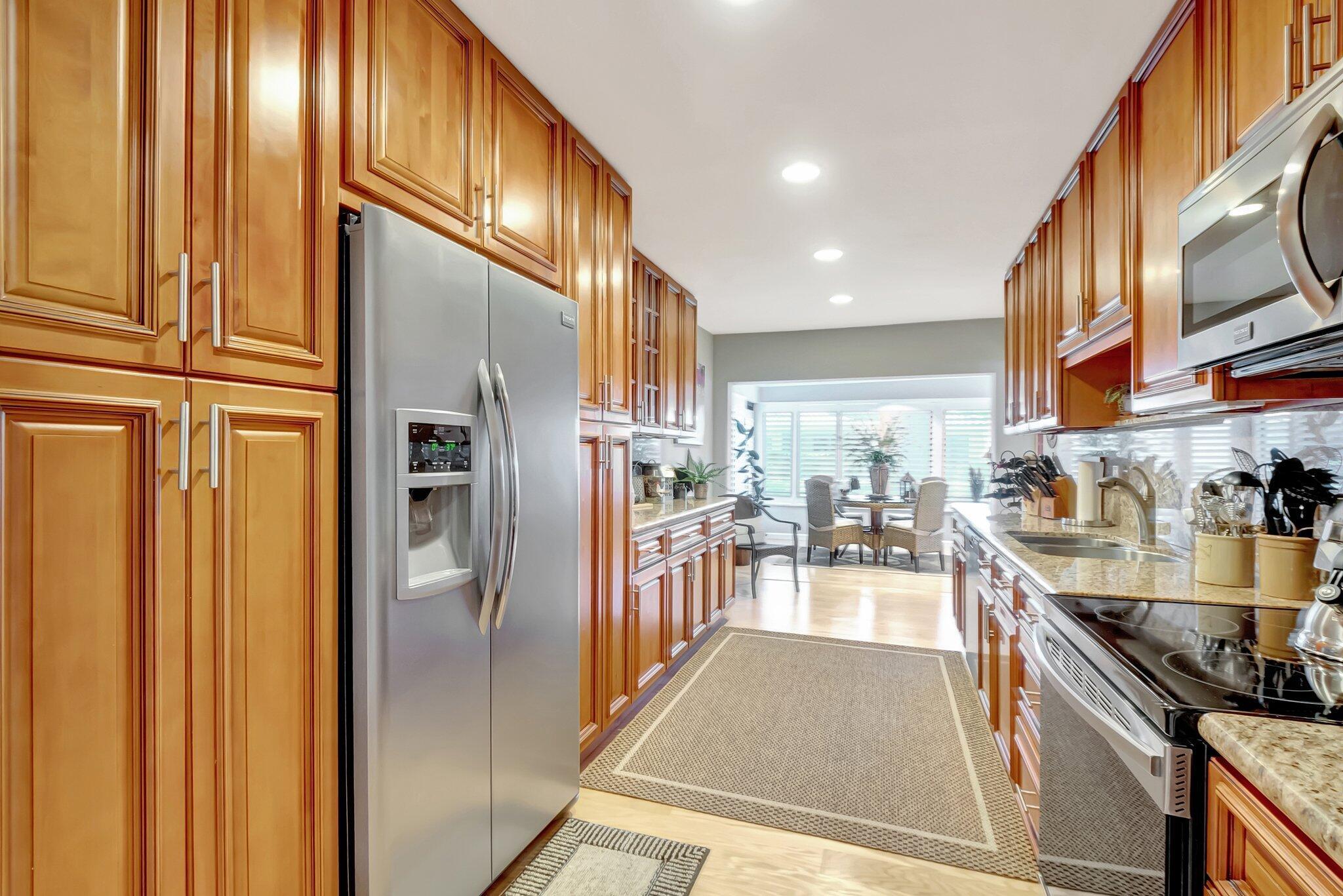22015 Colony Drive