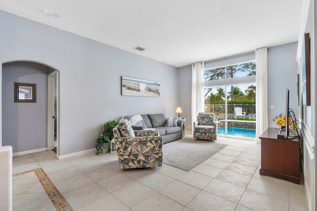 6346 Sand Hills Circle