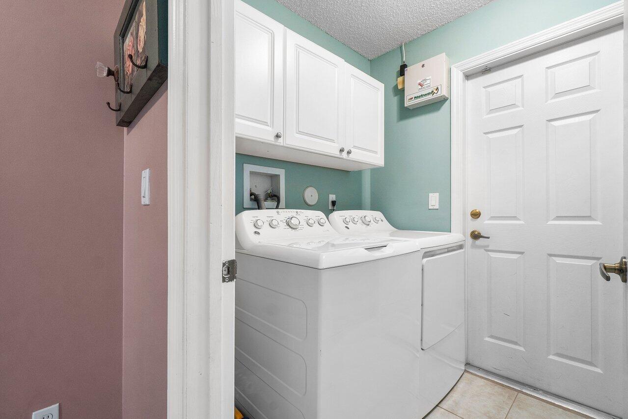 6346 Sand Hills Circle