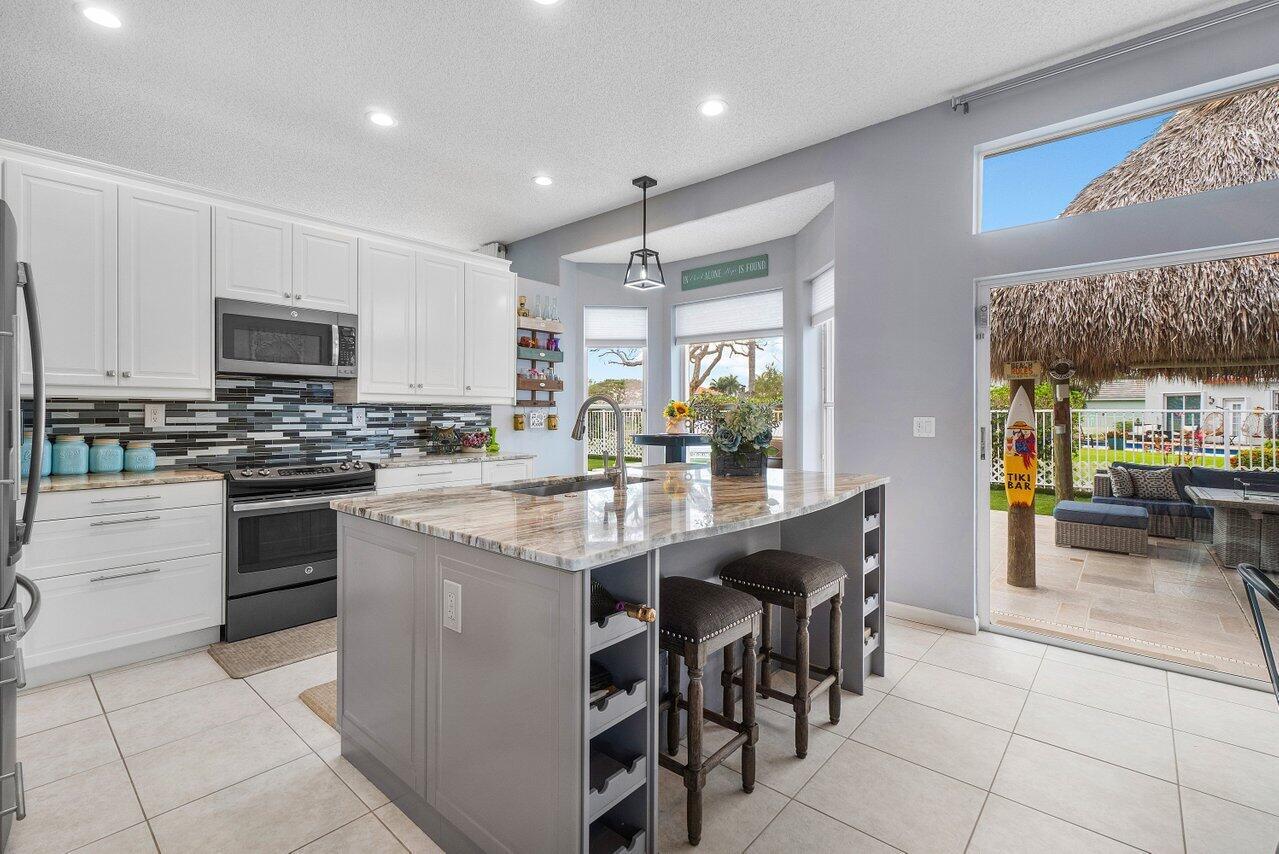 6346 Sand Hills Circle