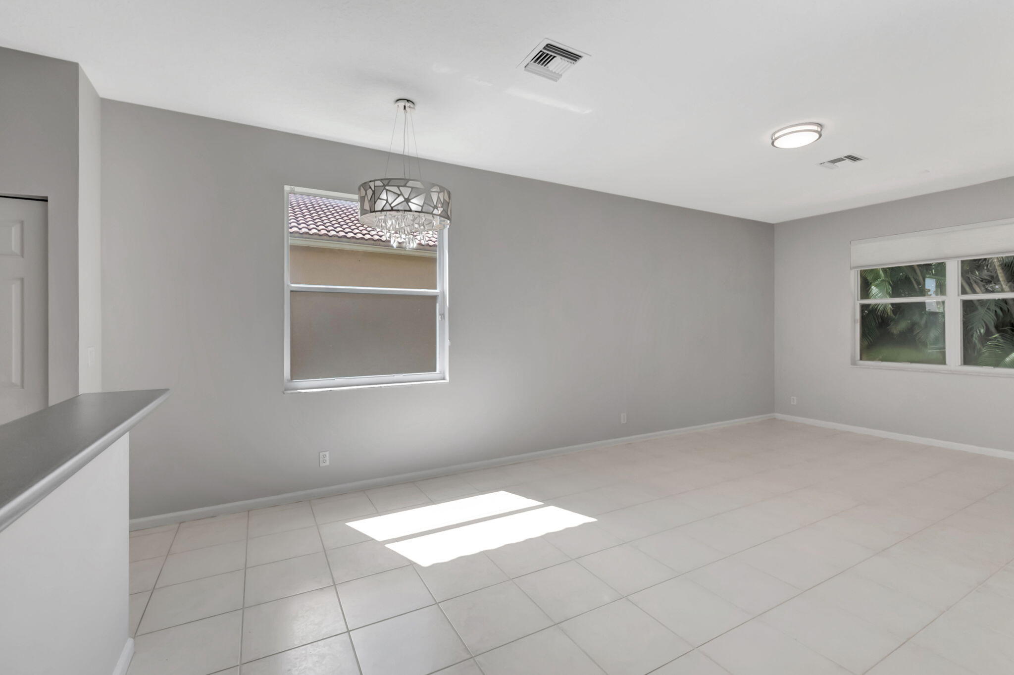 5916 Seashell Terrace