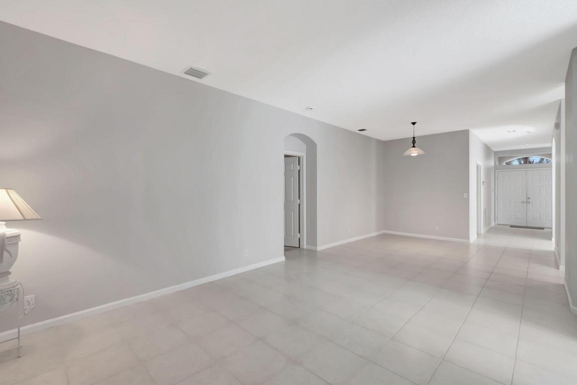 5916 Seashell Terrace