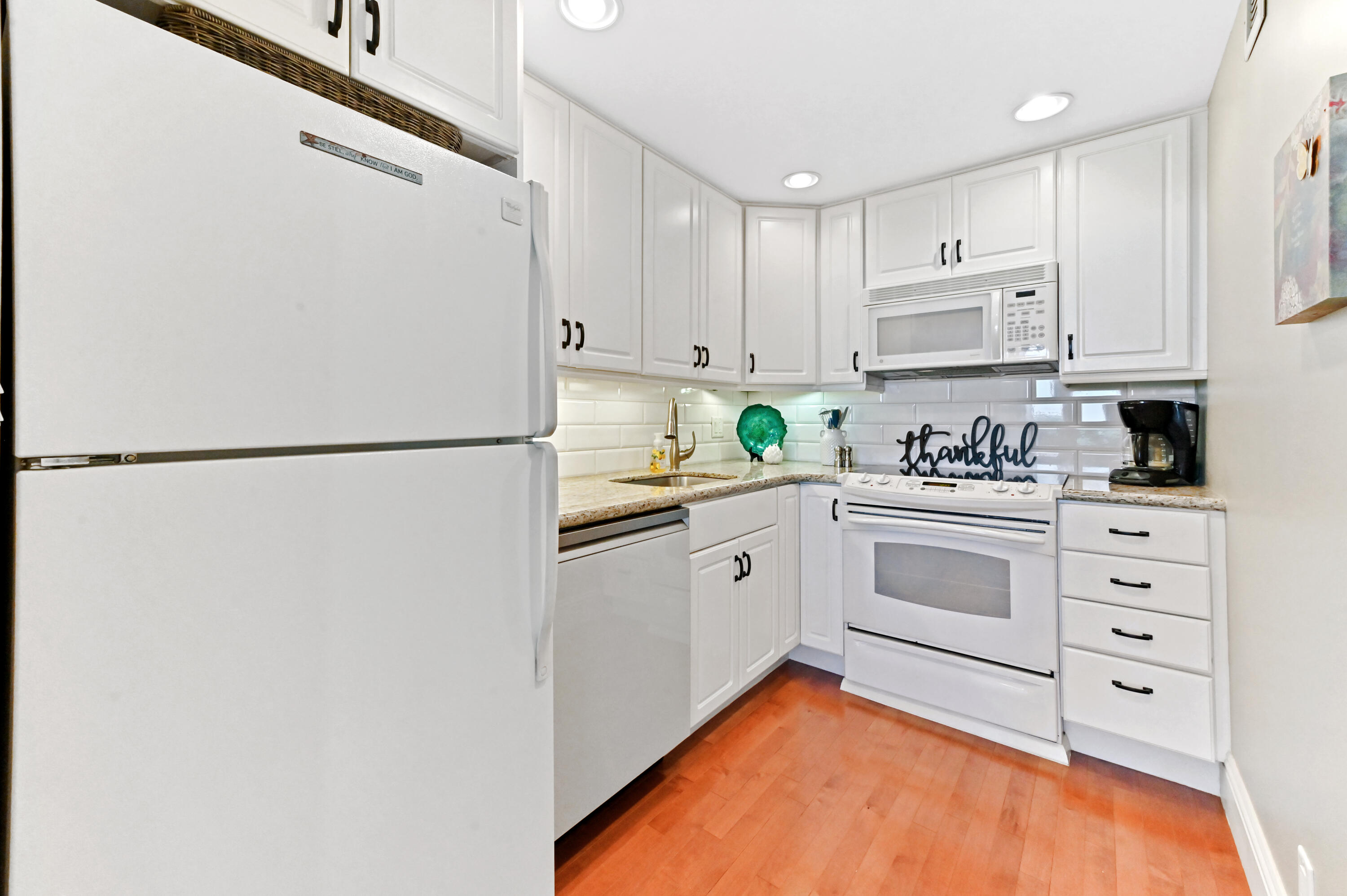 555 NW 4th 5180 Avenue 5180